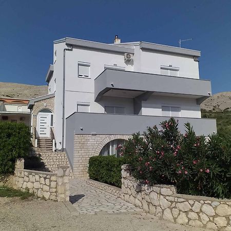 Apartmani Salus 파그 외부 사진