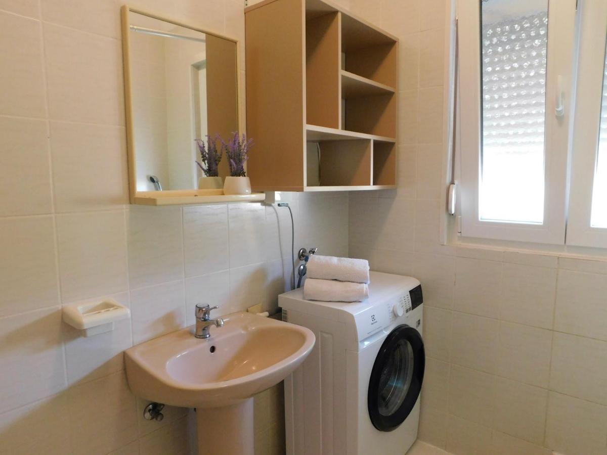 Apartmani Salus 파그 외부 사진