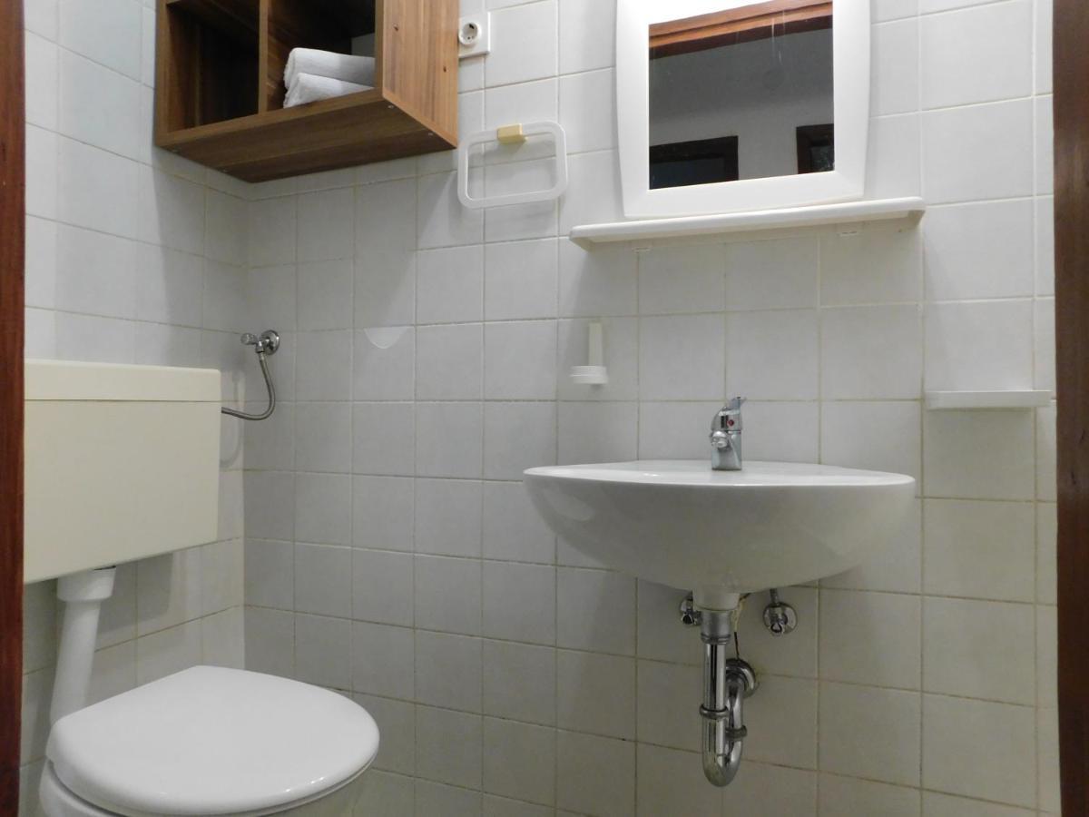 Apartmani Salus 파그 외부 사진