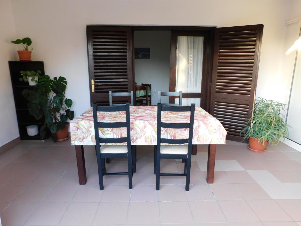 Apartmani Salus 파그 외부 사진